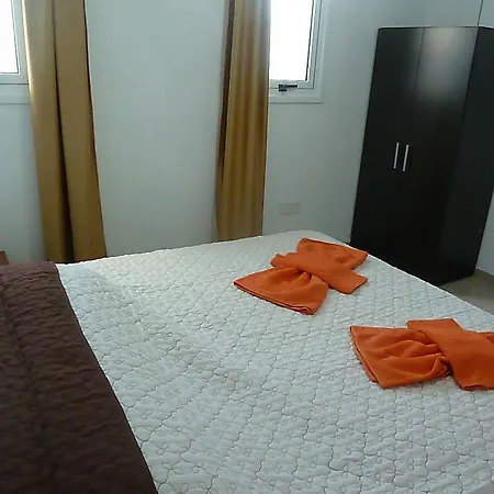 Valentinos Apartment